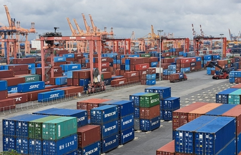 Container terminal connecting production with international markets